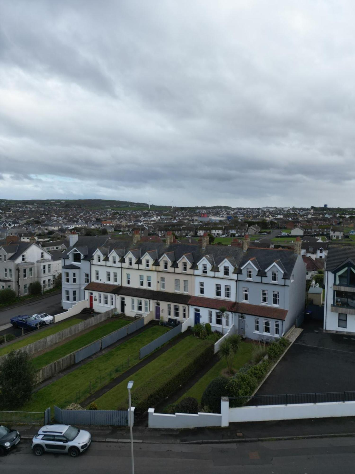 The Victorian Townhouse Portrush Villa Buitenkant foto