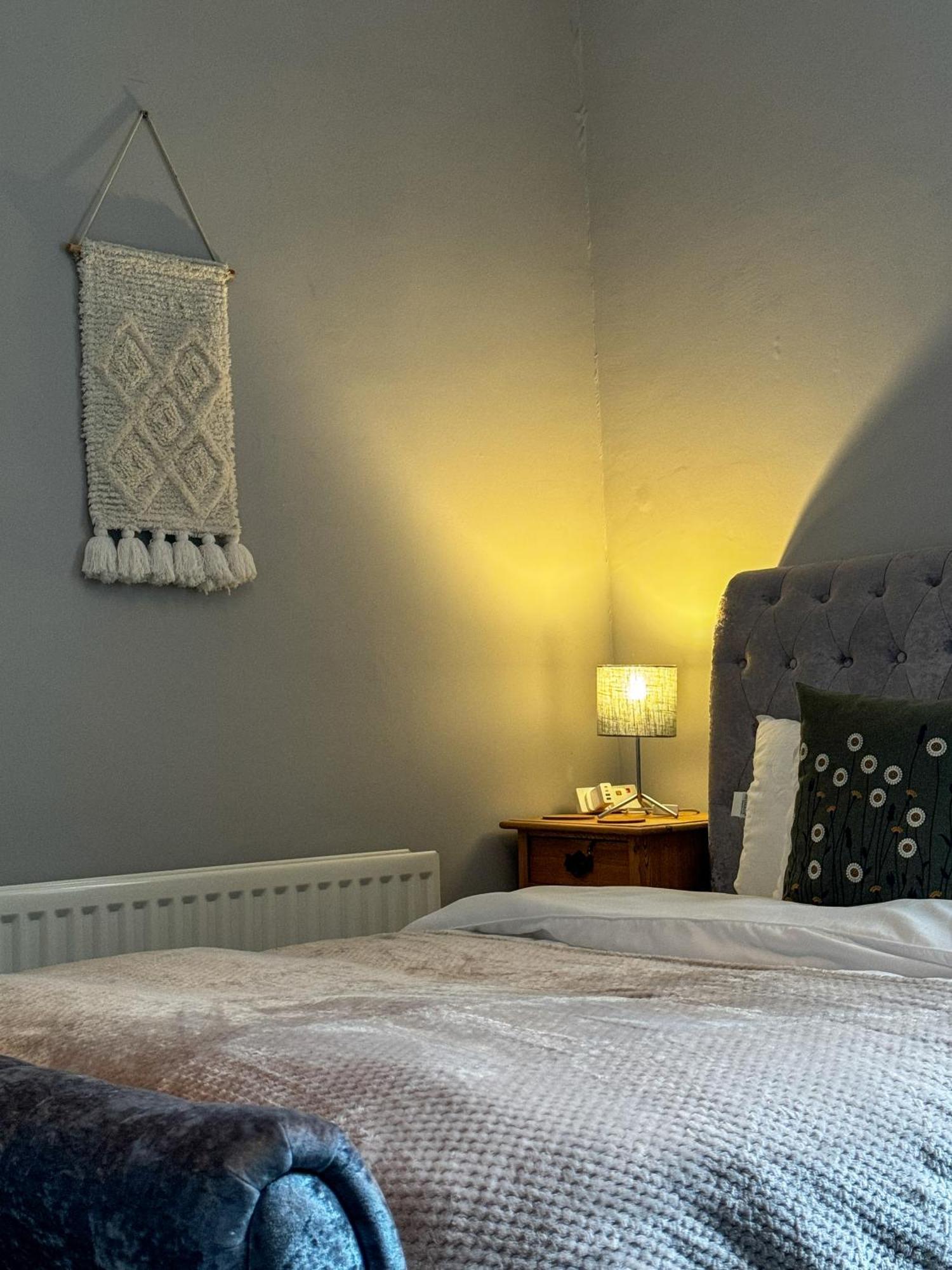 The Victorian Townhouse Portrush Villa Buitenkant foto
